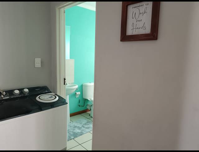 2 BEDROOM SECTIONAL TITLE FOR SALE IN VISTA PARK